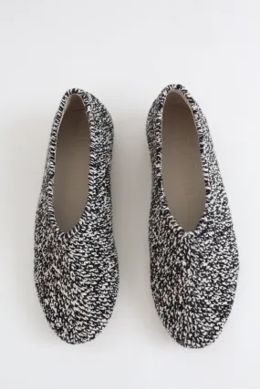 Beklina Crochet Ballet Flats Black/White