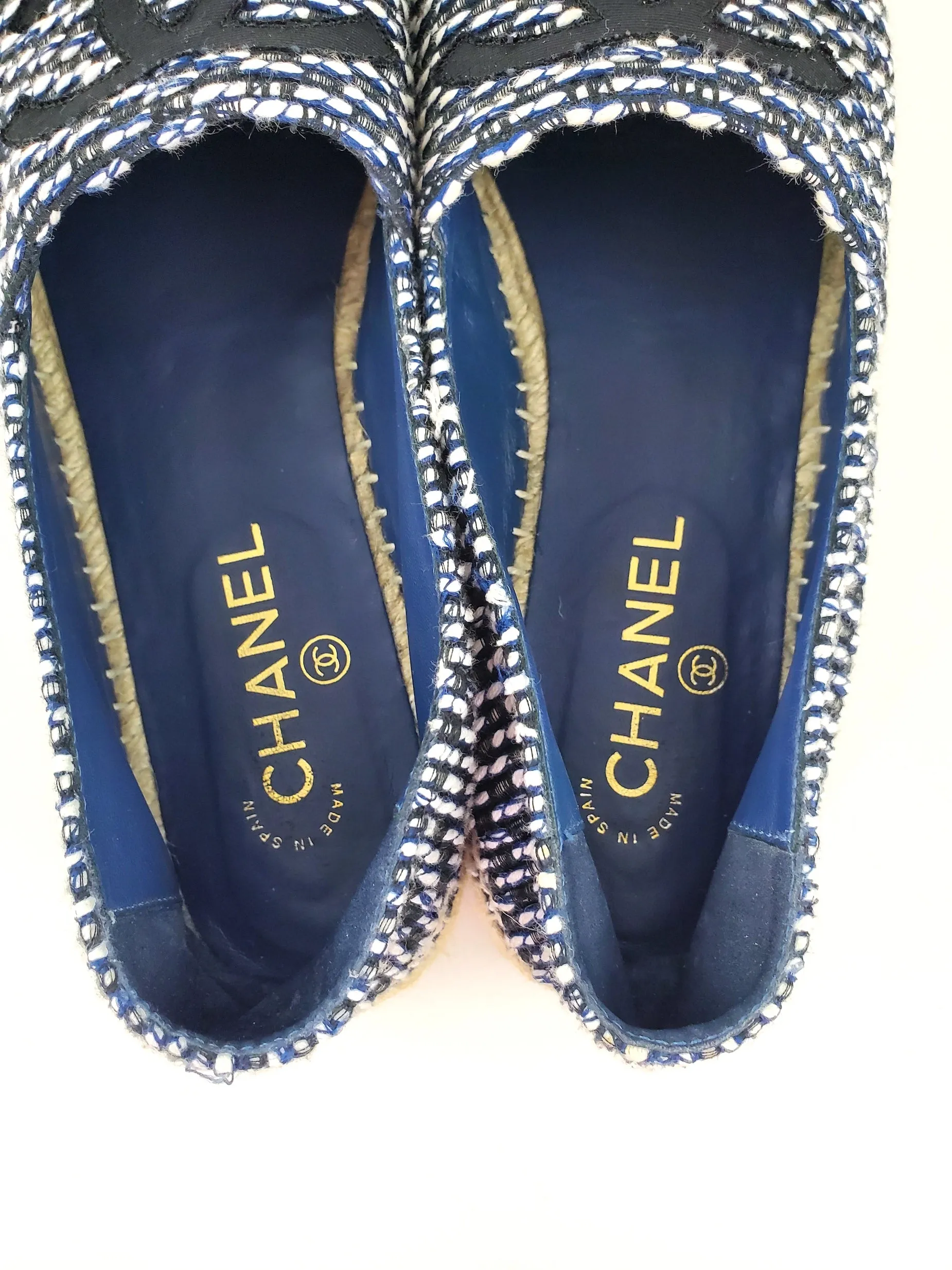 CHANEL 19C Black White Tweed Espadrilles Flats 41
