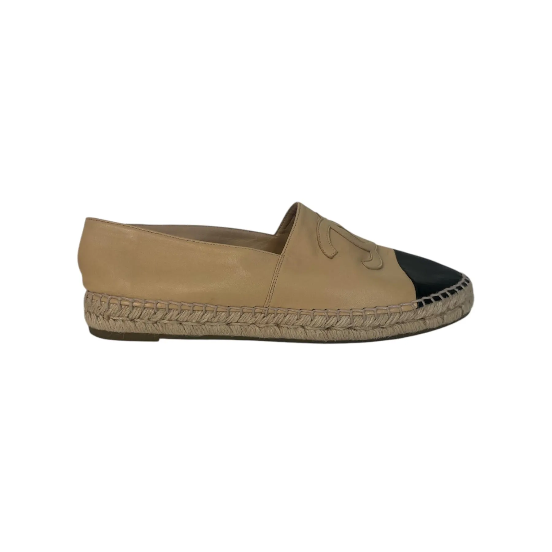 Chanel Interlocking CC Logo Leather Espadrilles (Size 41)