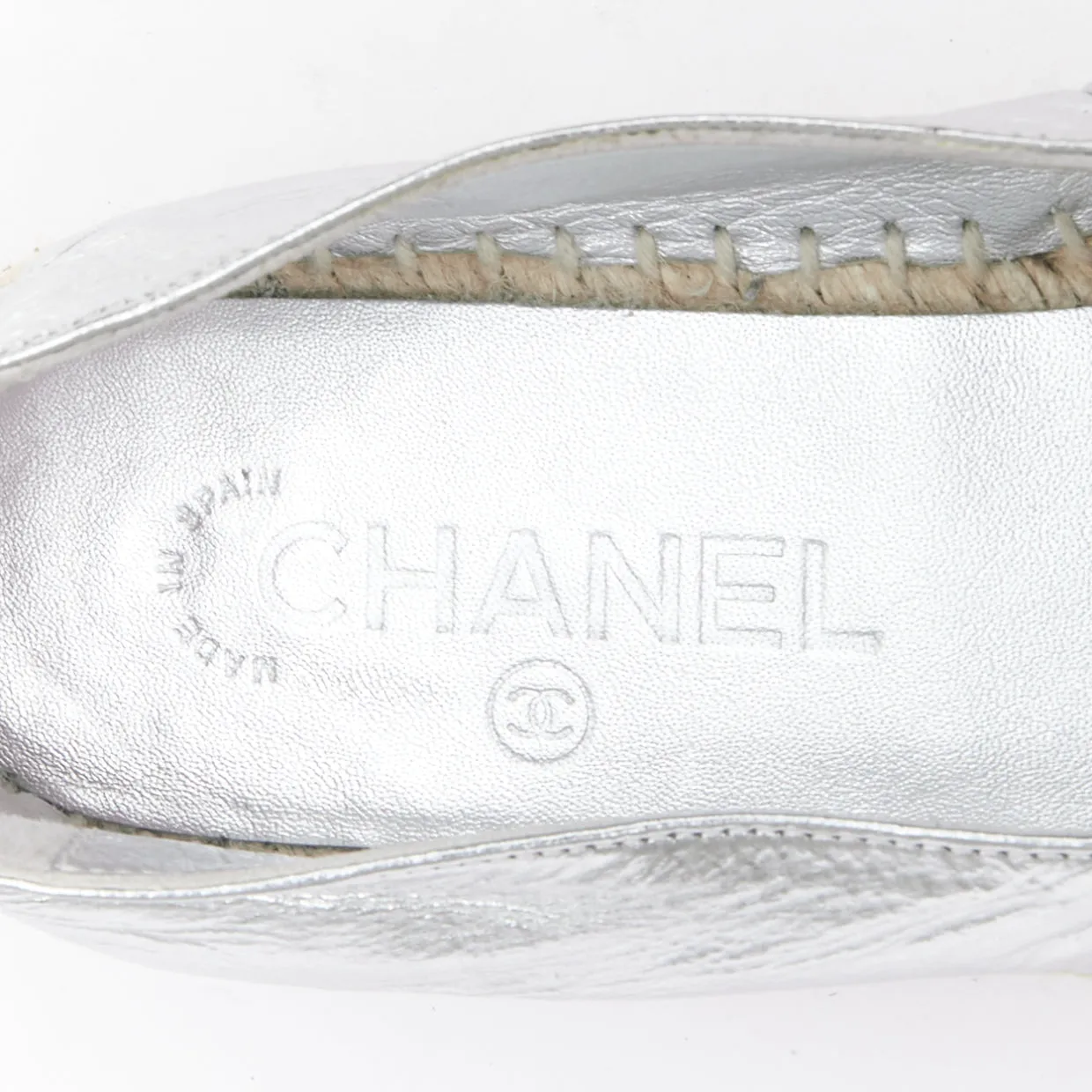 CHANEL metallic silver laminated goatskin CC logo jute espadrilles EU38