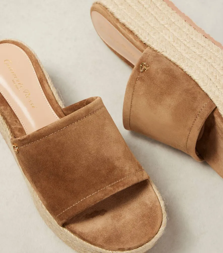 Gianvito Rossi Suede espadrilles