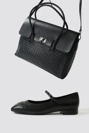 Karisa Black   Leda Black