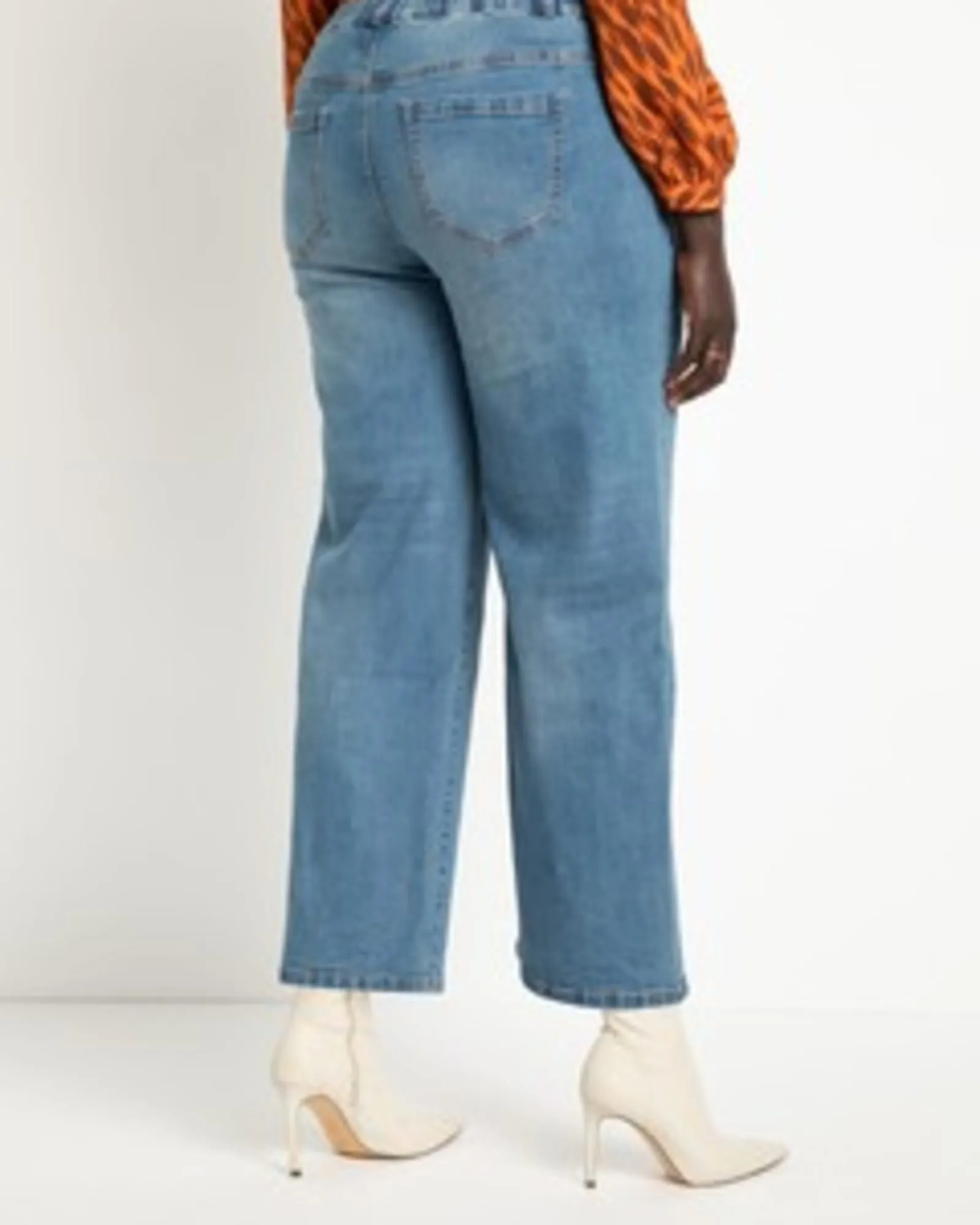 Kenny Straight Leg Jeans | Medium Wash