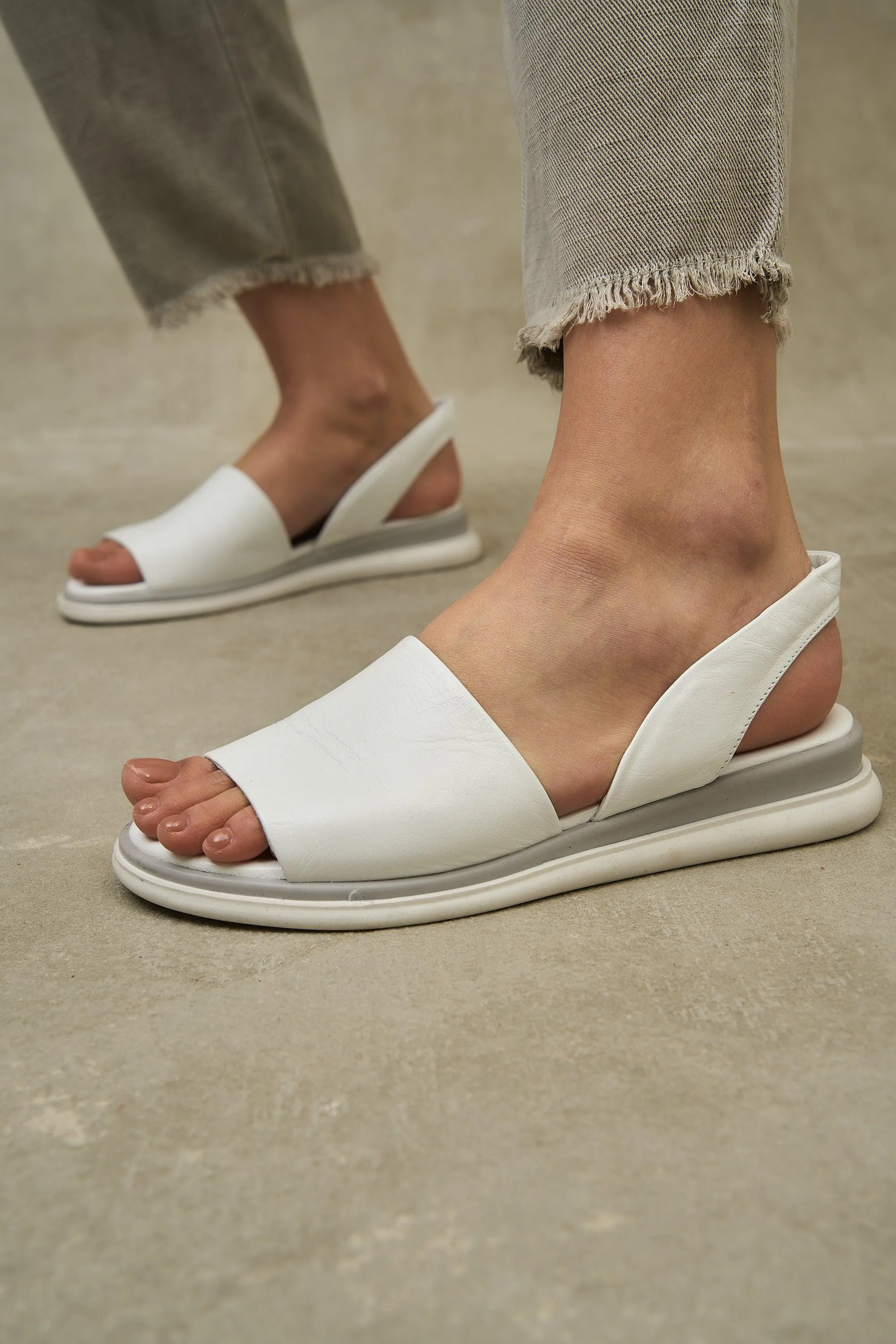 Lola Slide - Black