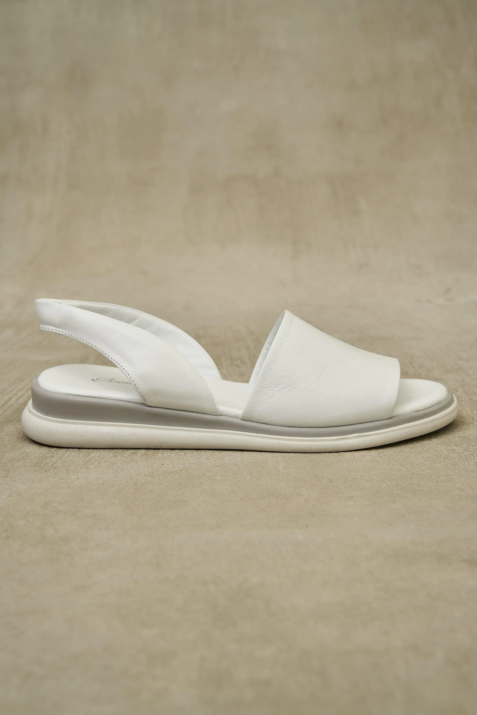 Lola Slide - Black