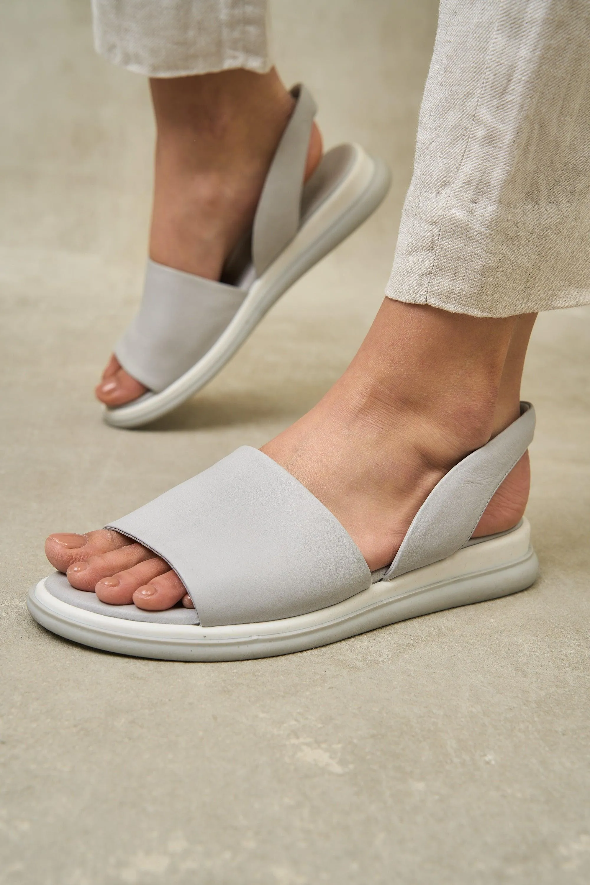 Lola Slide - Black