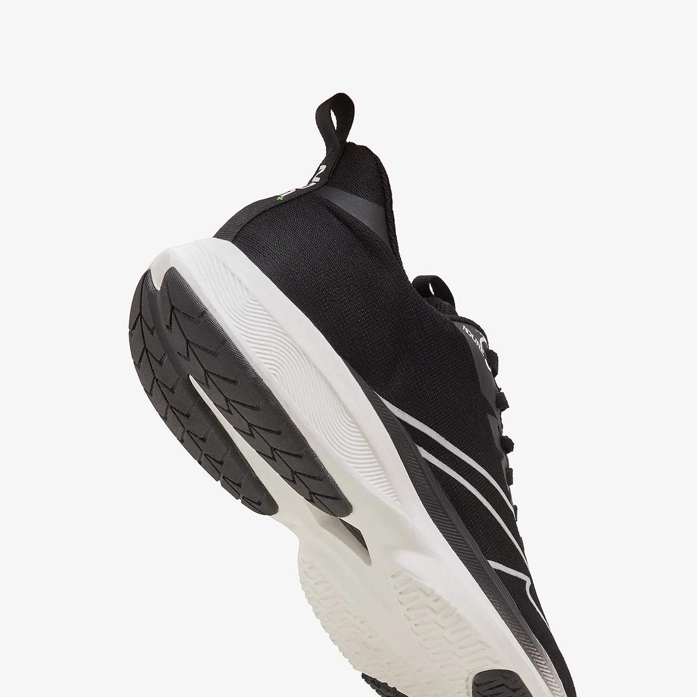Men's NRG Performance Kicks