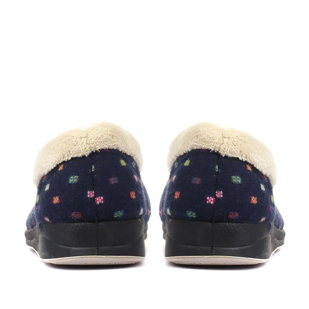 Polka Dot Slippers - QING34003 / 320 210