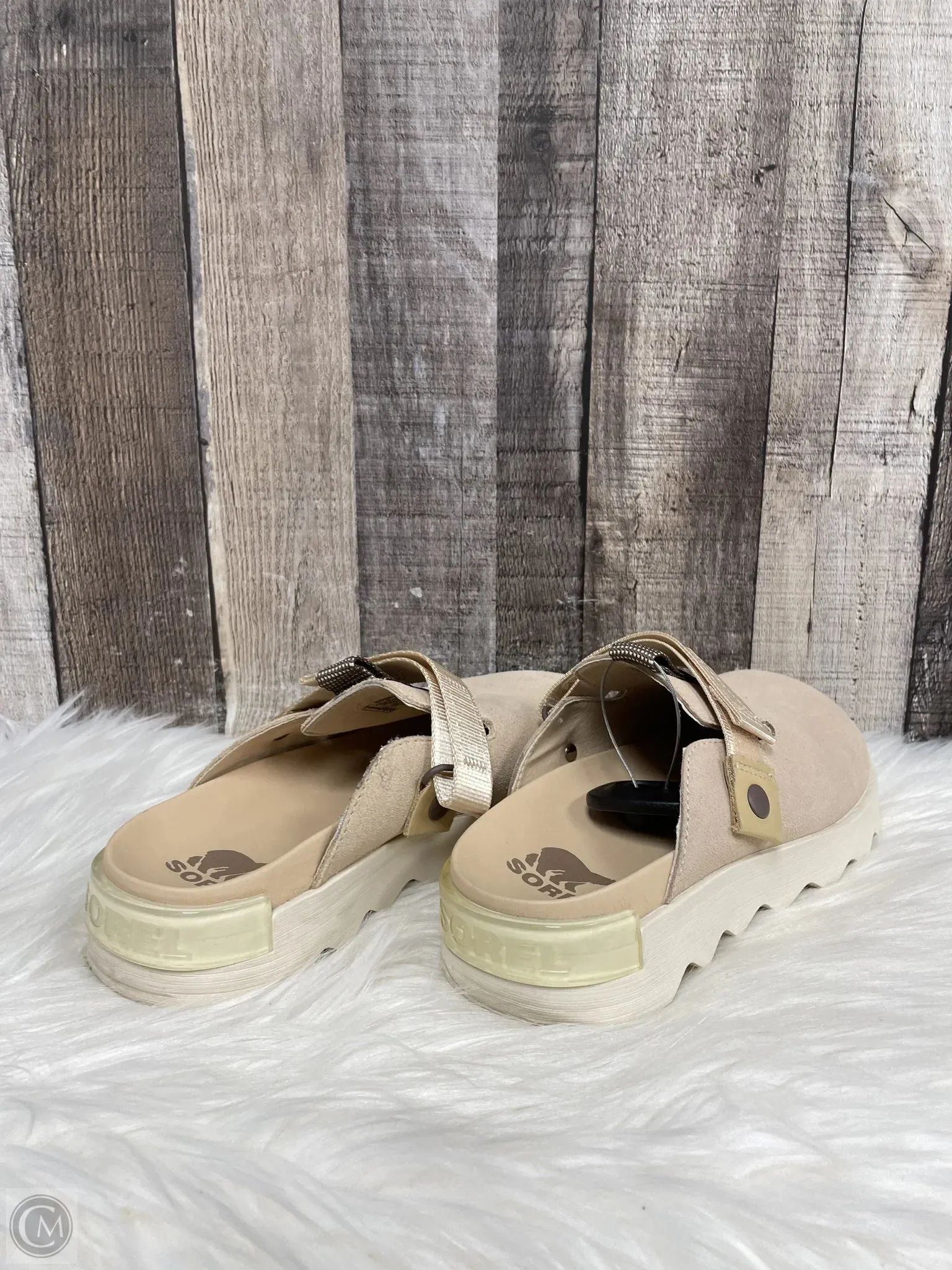 Shoes Flats By Sorel In Beige, Size: 8